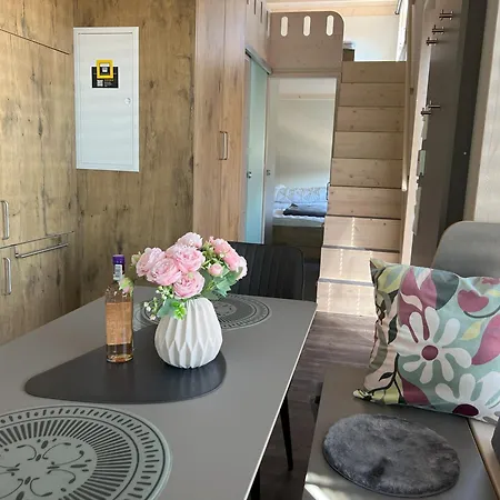 Tiny Haus Park فريتسلار