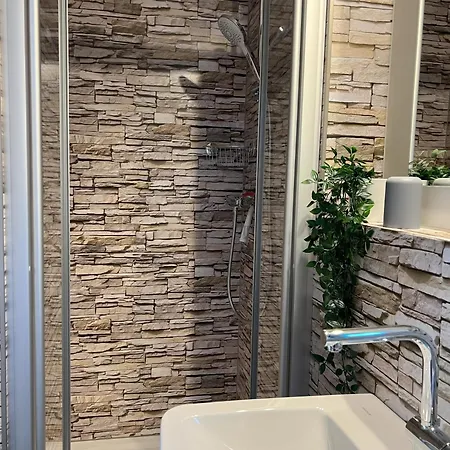 بيت للعطل Tiny Haus Park فريتسلار